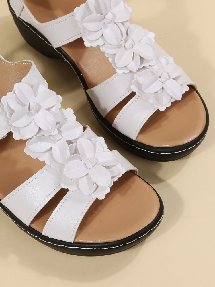 Dames sandalen in zomerse stijl