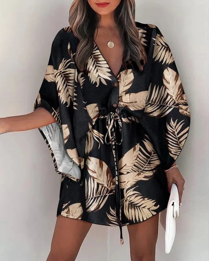 Zomerkleed met V-hals en ruche mouwen