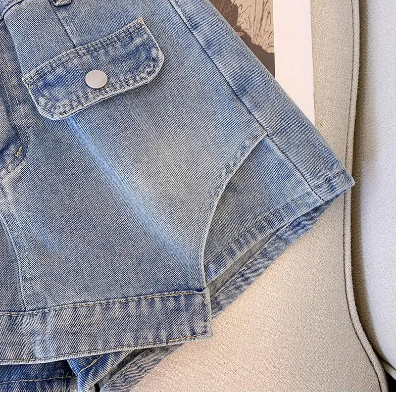 Sarah plus size denim short