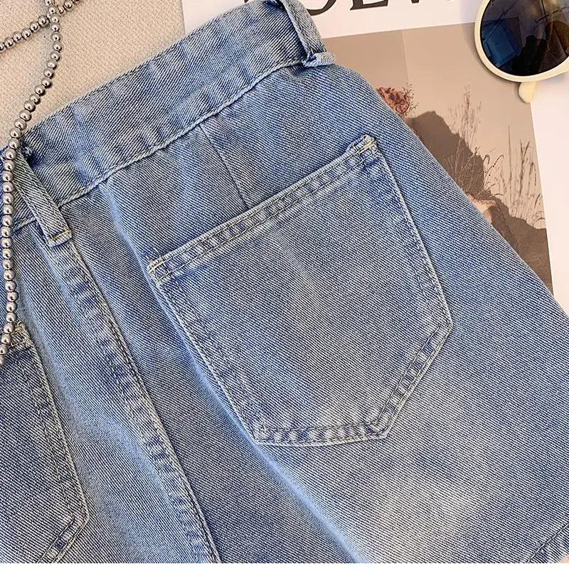 Sarah plus size denim short