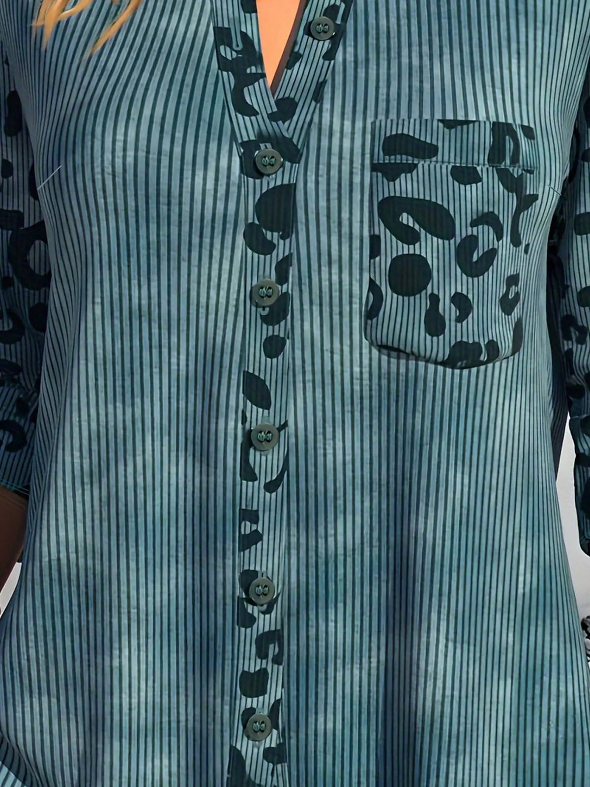 Sakura plus size blouse