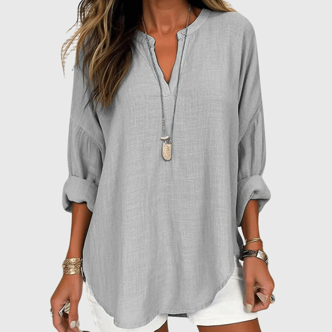 Adela | Losvallend shirt met ronde hals en lange mouwen