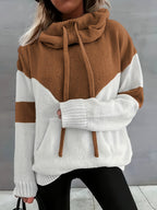 Sweater met capuchon en koord