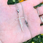 Faith hanger met ketting