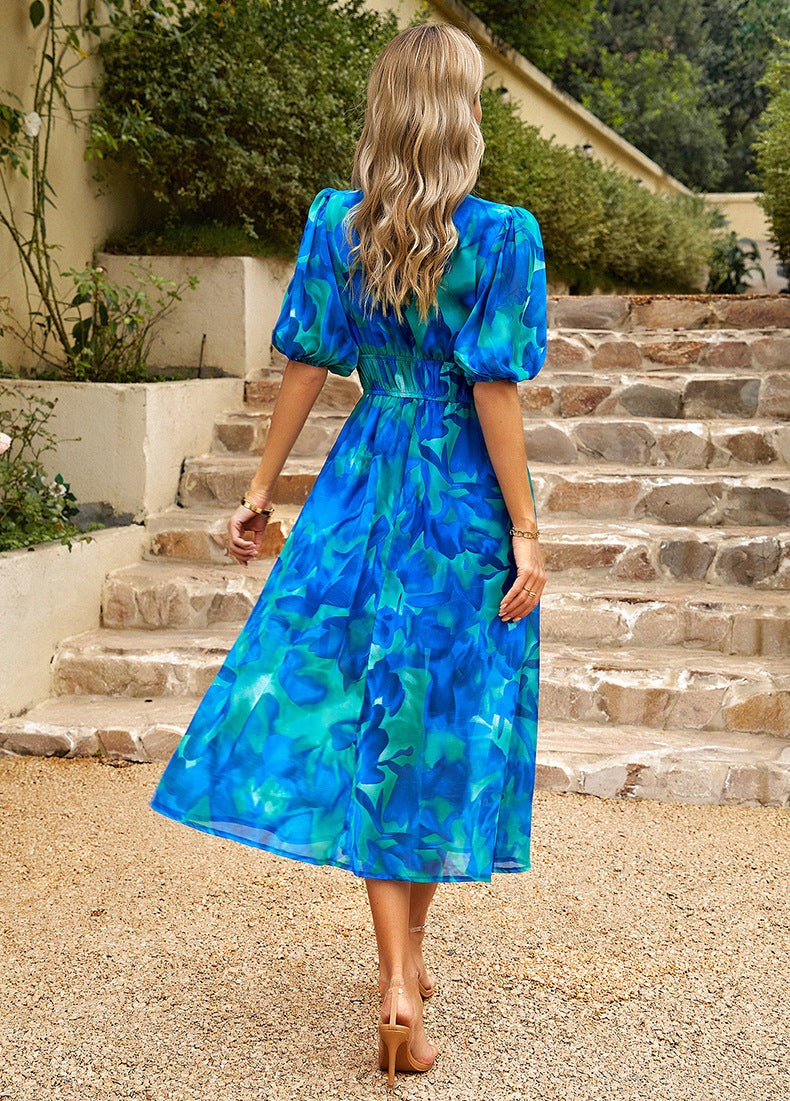 Zomerse jurk met V-hals
