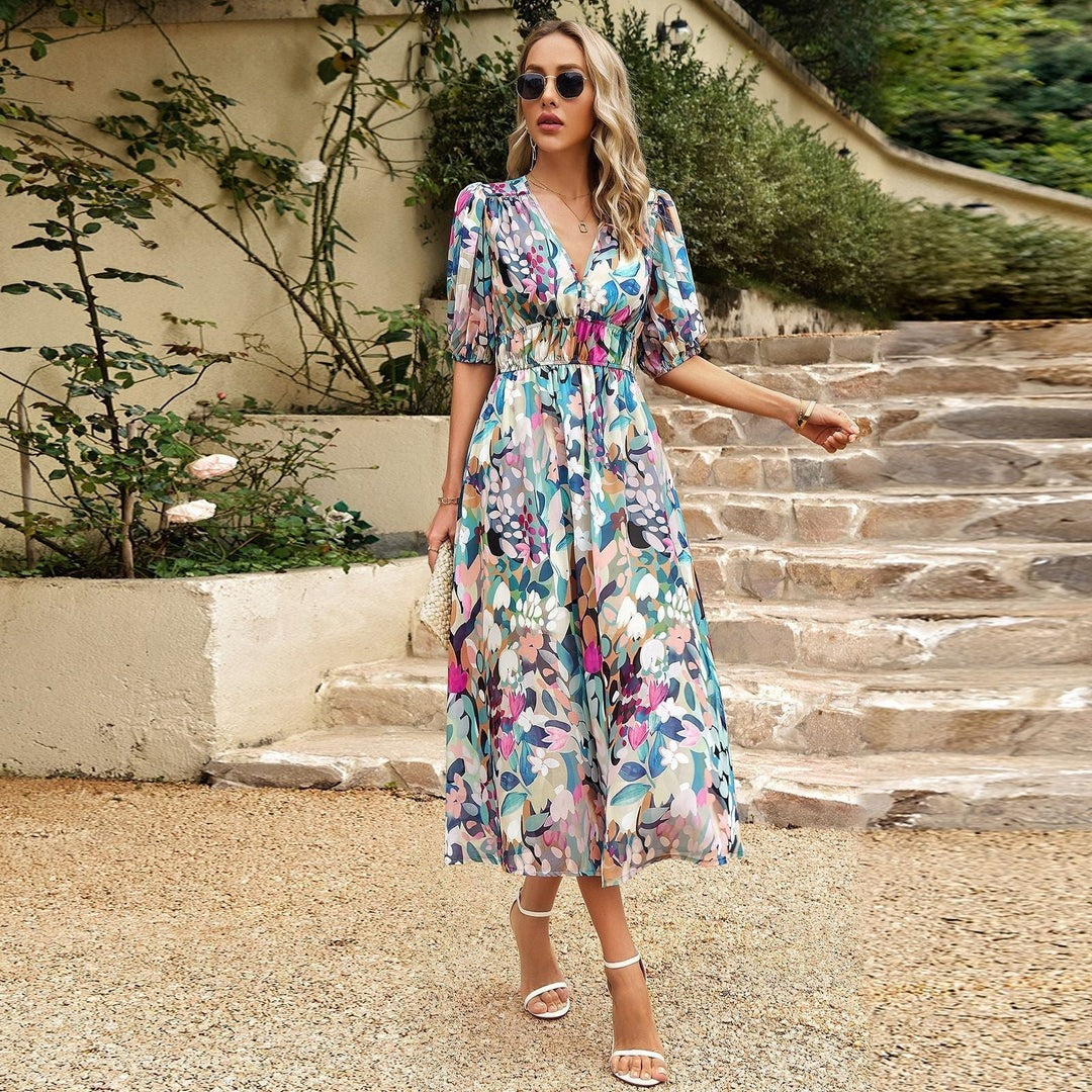 Zomerse jurk met V-hals