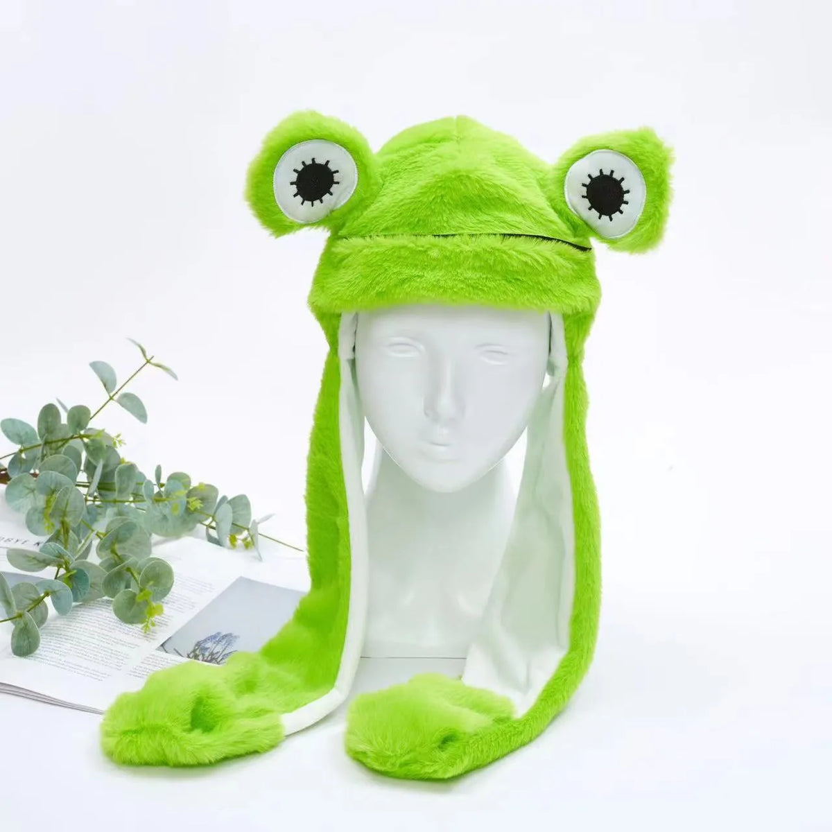 Schattige muts met bewegende oortjes