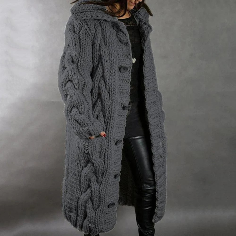 Keisha | Extra lang oversized damesvest met kabelbreisel en knopen