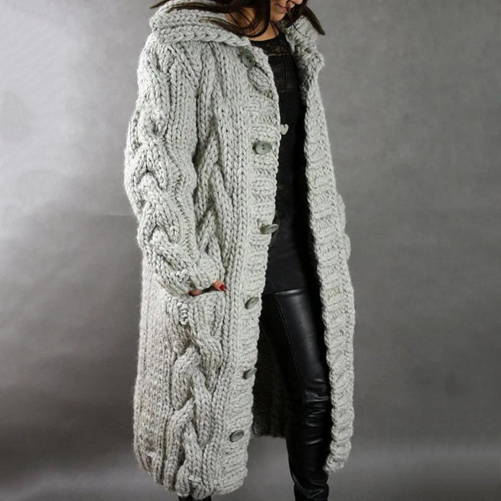 Keisha | Extra lang oversized damesvest met kabelbreisel en knopen