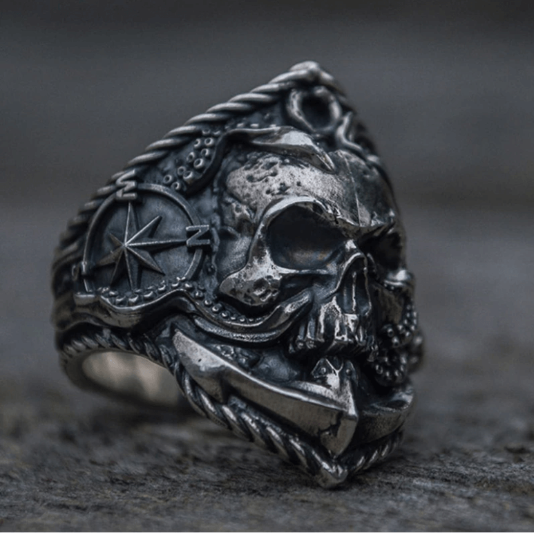 Gothic schedel ring