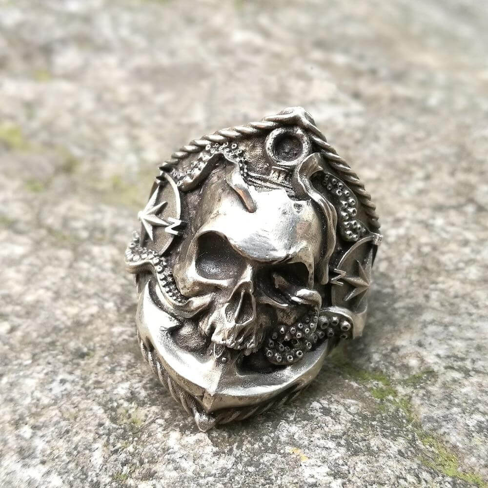 Gothic schedel ring