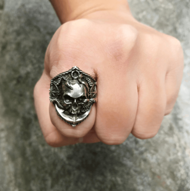 Gothic schedel ring