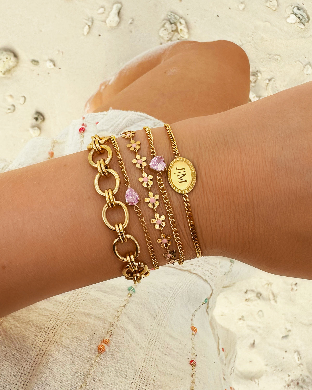 Geboortesteenarmband met hartvorm