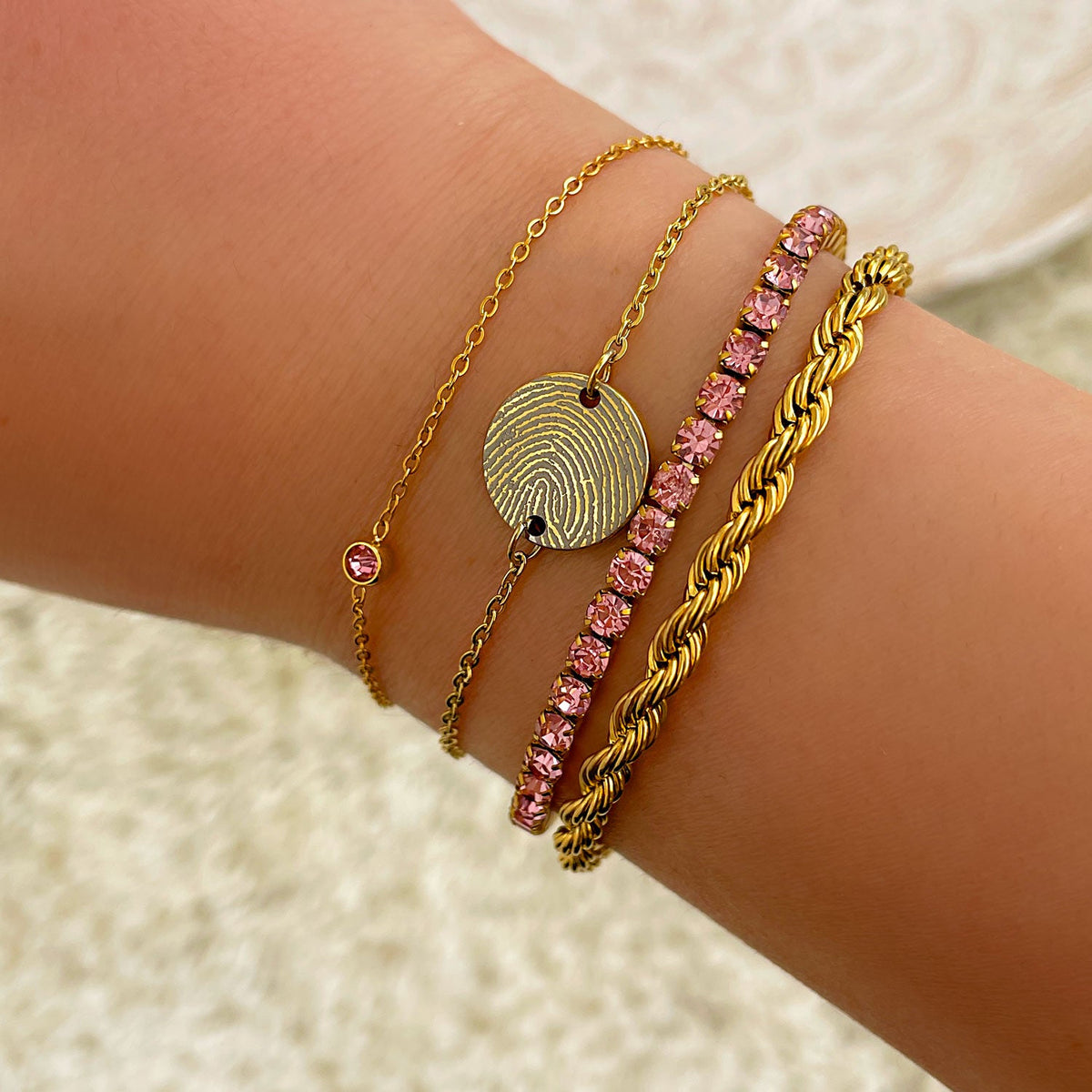 Ronde geboortesteenarmband met edelsteen