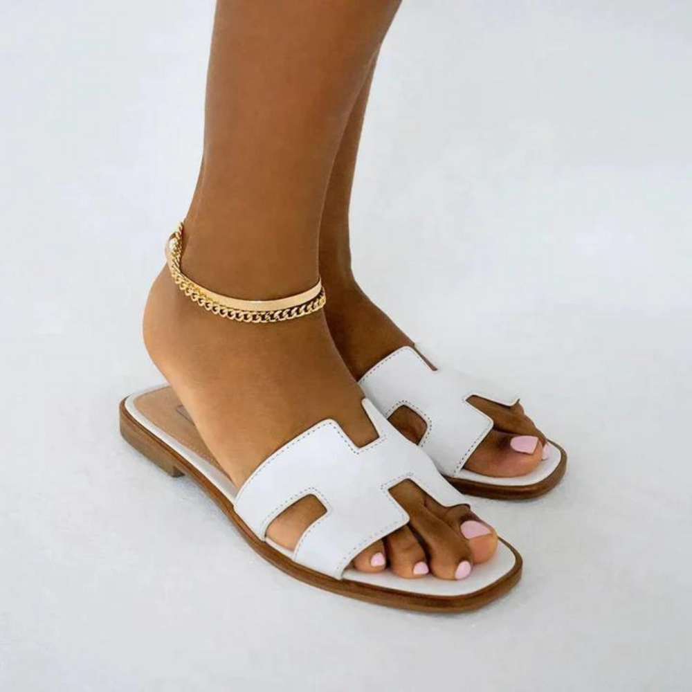 En modieuze slippers