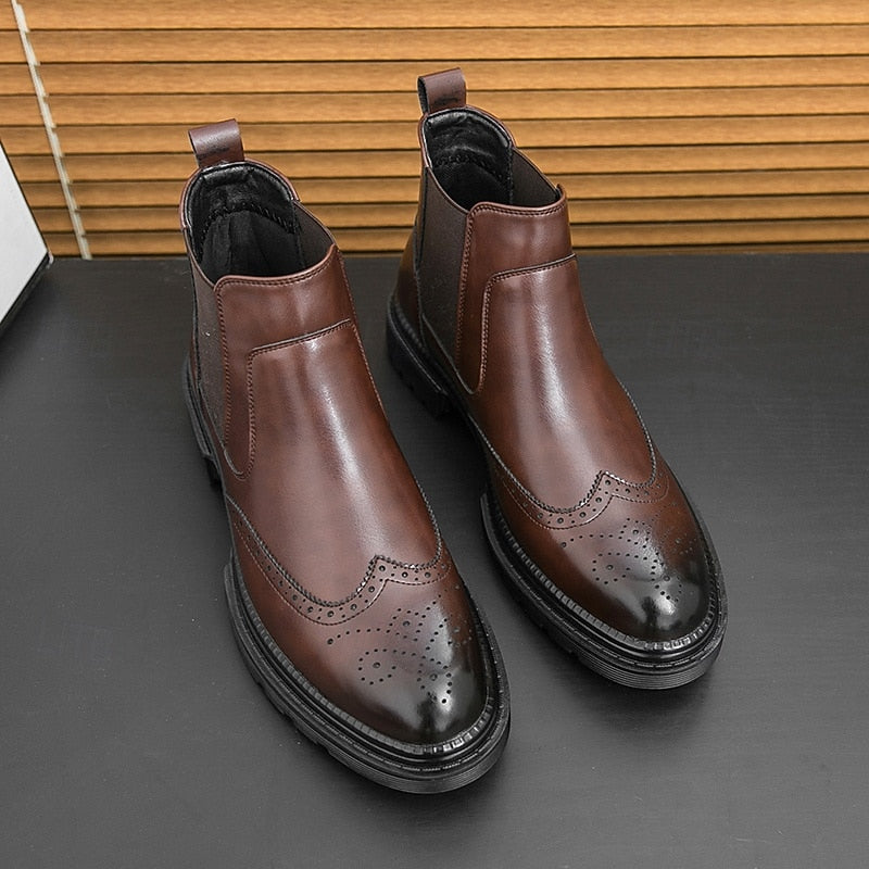 Chelsea boots met wingtip- en broguedetails