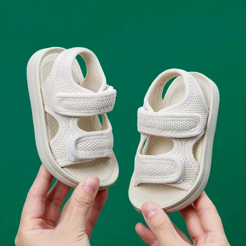 Ademende kindersandalen met zachte zool en snelsluiting – licht om mee te lopen – materiaal: ademende synthetische stof — afbeelding 3