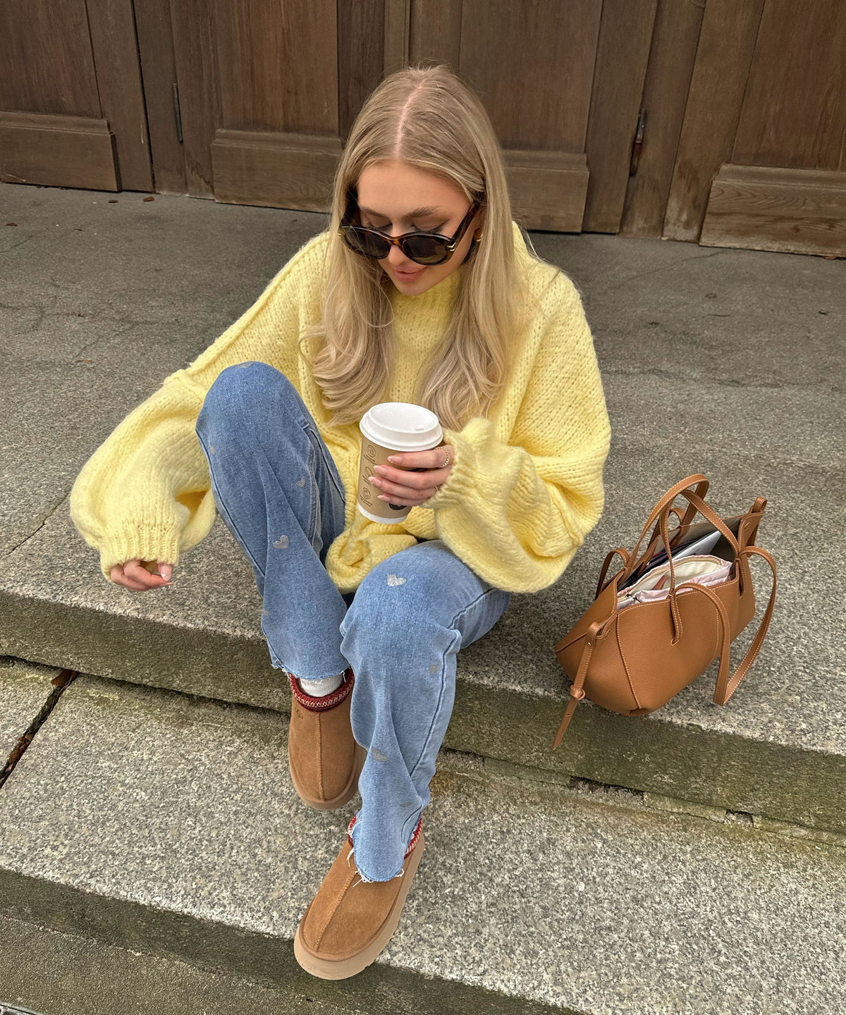 Dames stretch jeans met wijde pijpen en hartjesprint — afbeelding 19