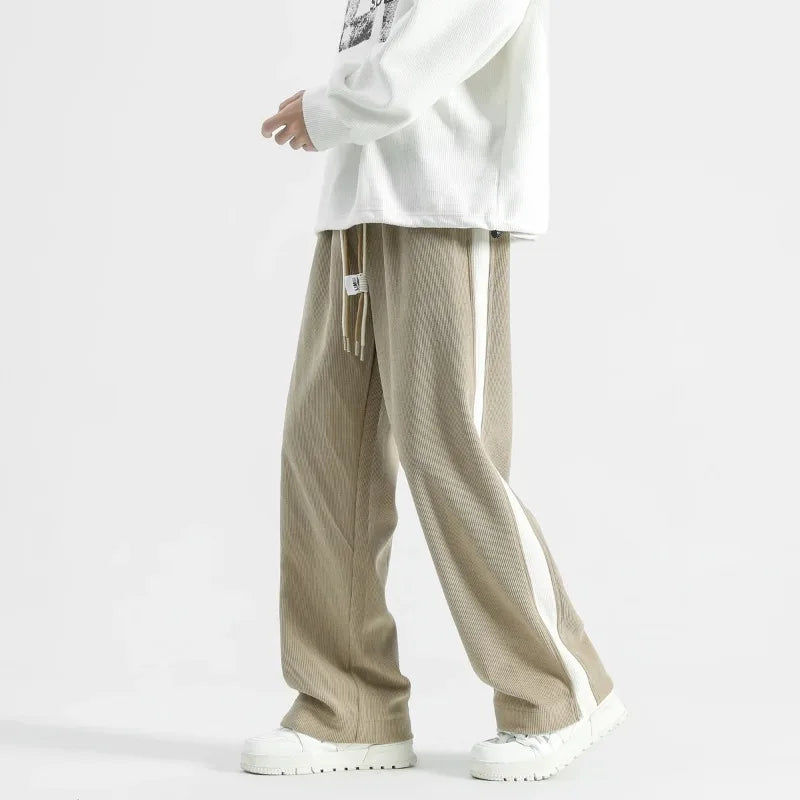 Darius | Losse corduroy herenjogger met zijstreep