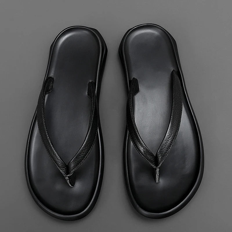 Antislip & stijlvolle herenslippers van leer voor de zomer