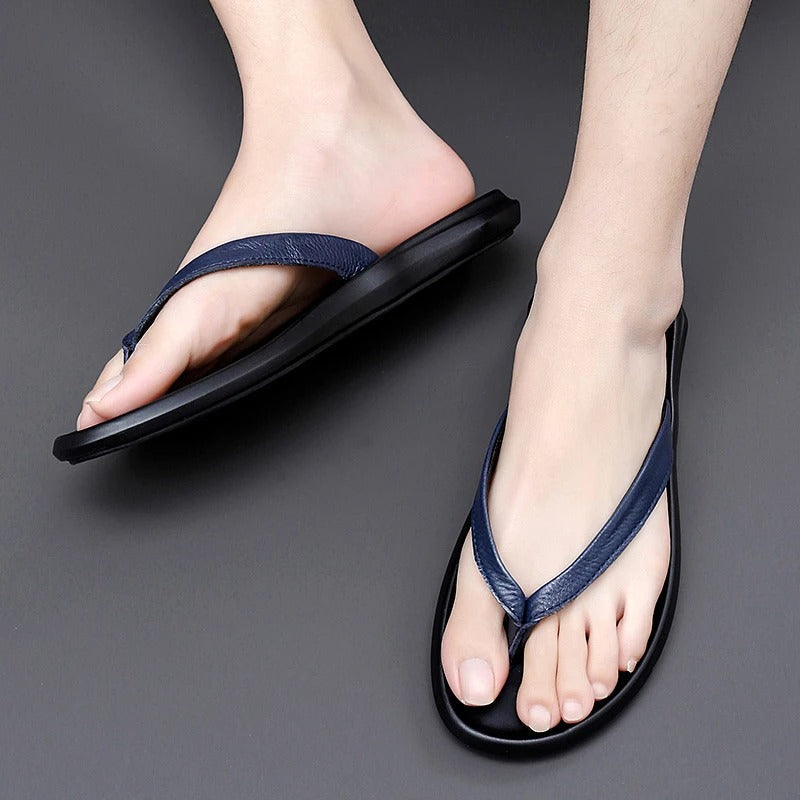 Antislip & stijlvolle herenslippers van leer voor de zomer