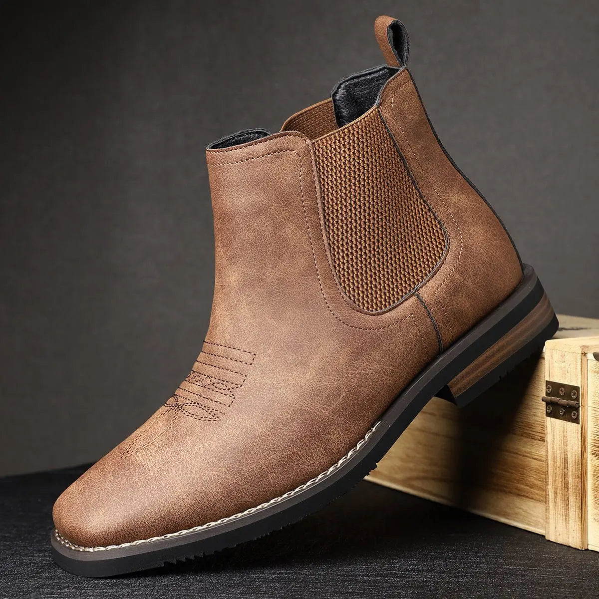 Herenchelseaboots van imitatieleer met westernstiksels