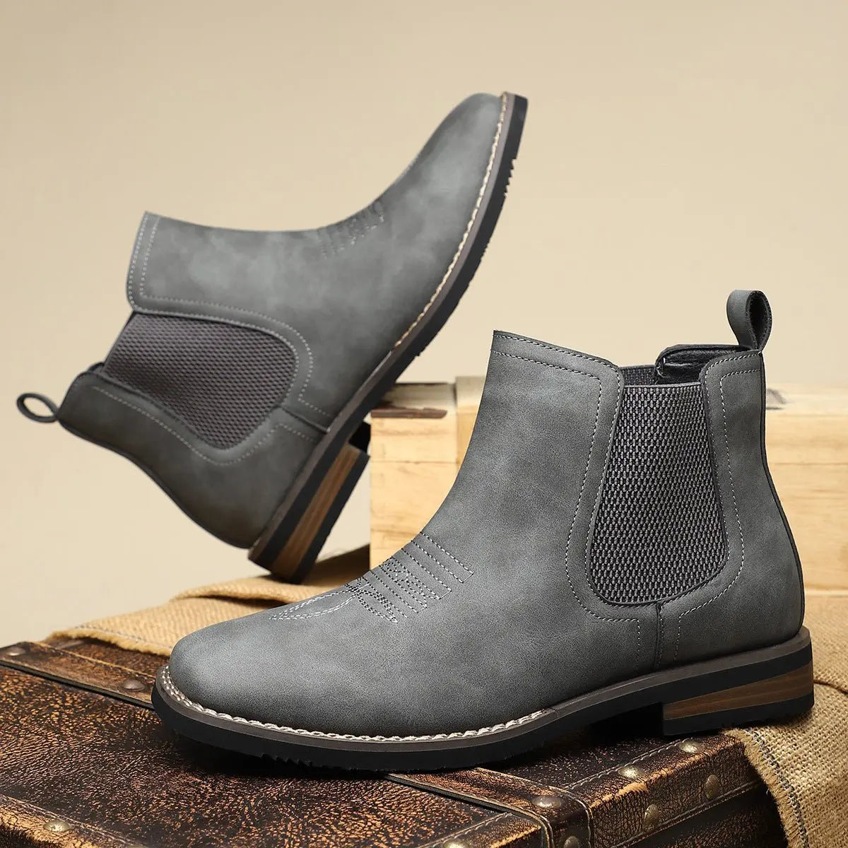Herenchelseaboots van imitatieleer met westernstiksels