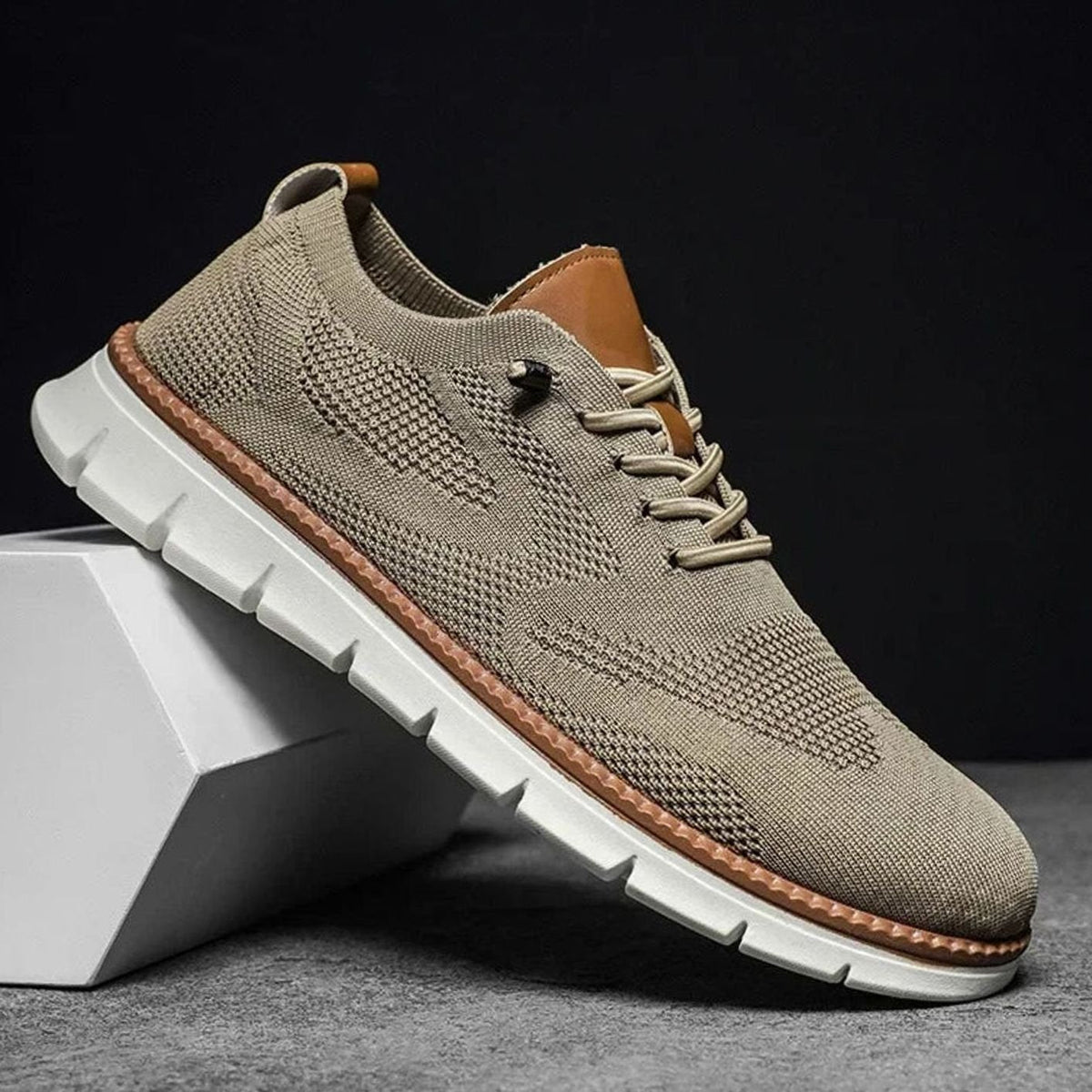 Gebreide herensneakers met veters en dempende zool