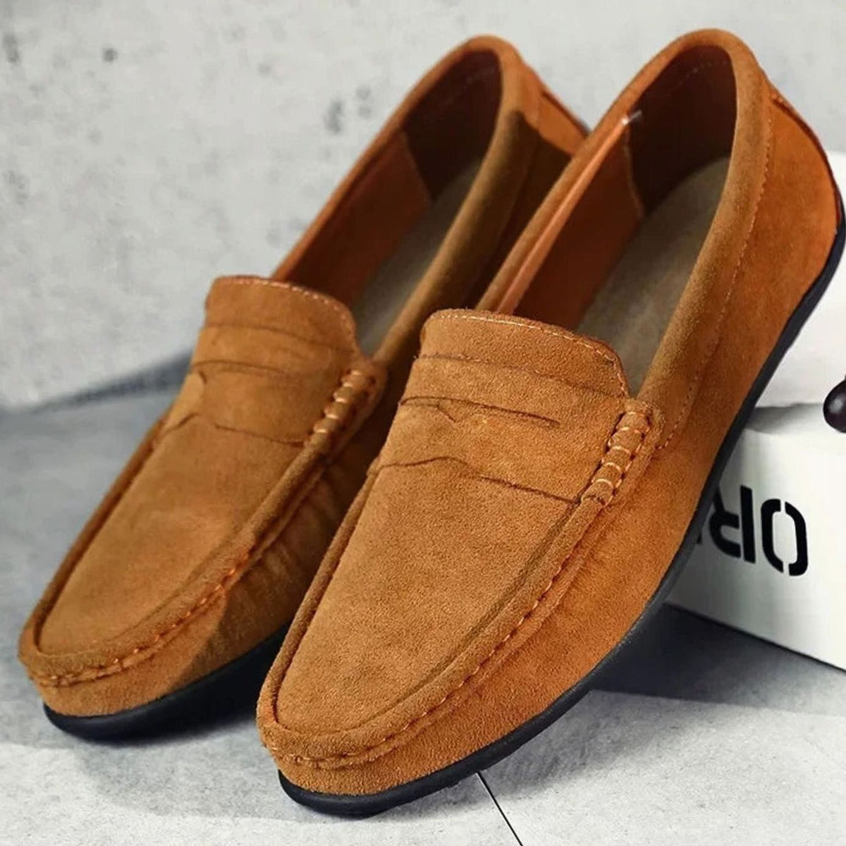 Herenloafers van suède met penny-detail, instapmodel