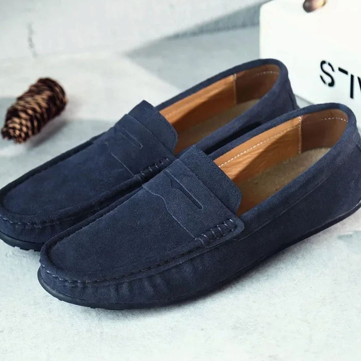 Herenloafers van suède met penny-detail, instapmodel
