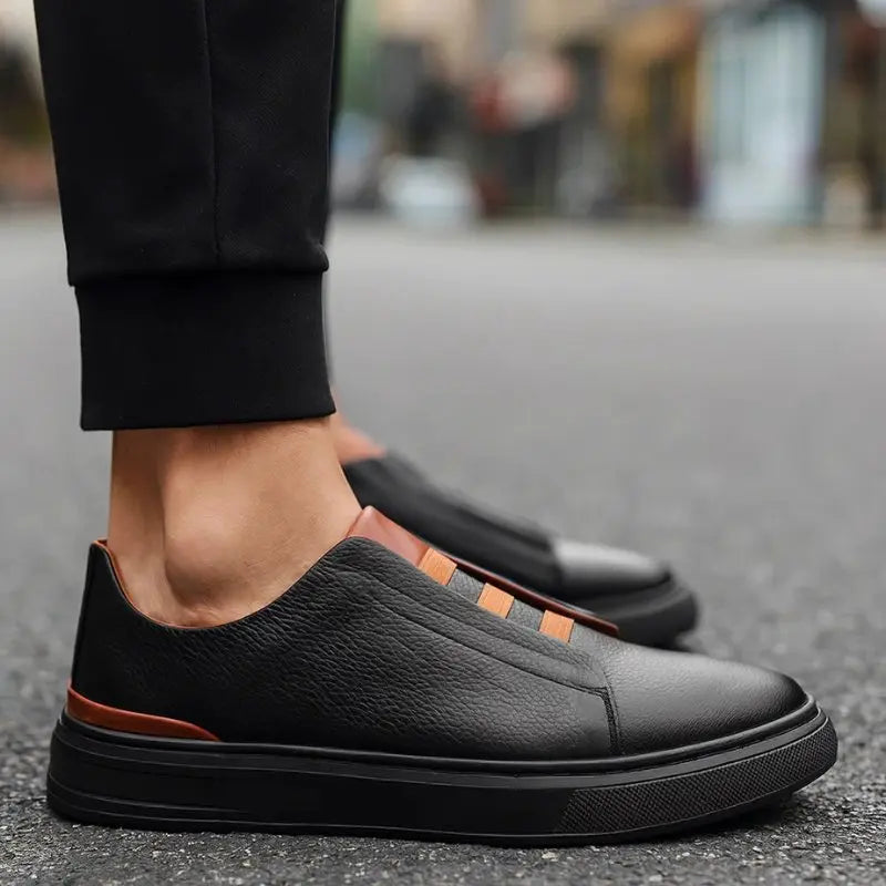 Leren hereninstapsneakers met elastische lusveters