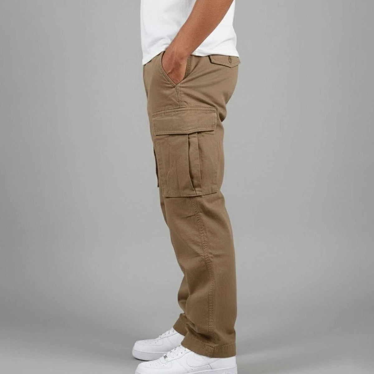 Sem | Streetwear cargobroek met relaxed fit en taps toelopende pijpen