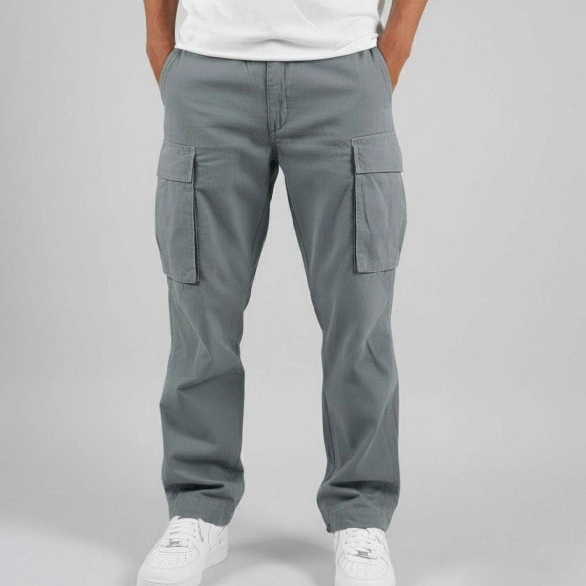 Sem | Streetwear cargobroek met relaxed fit en taps toelopende pijpen