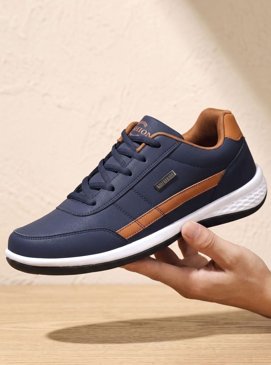 Waterdichte herensneakers met veters en voetboogondersteuning