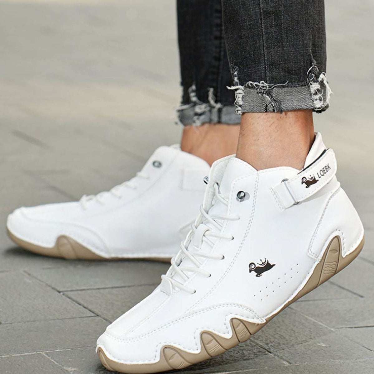 Leren herenboots met brede teenruimte en dunne zool