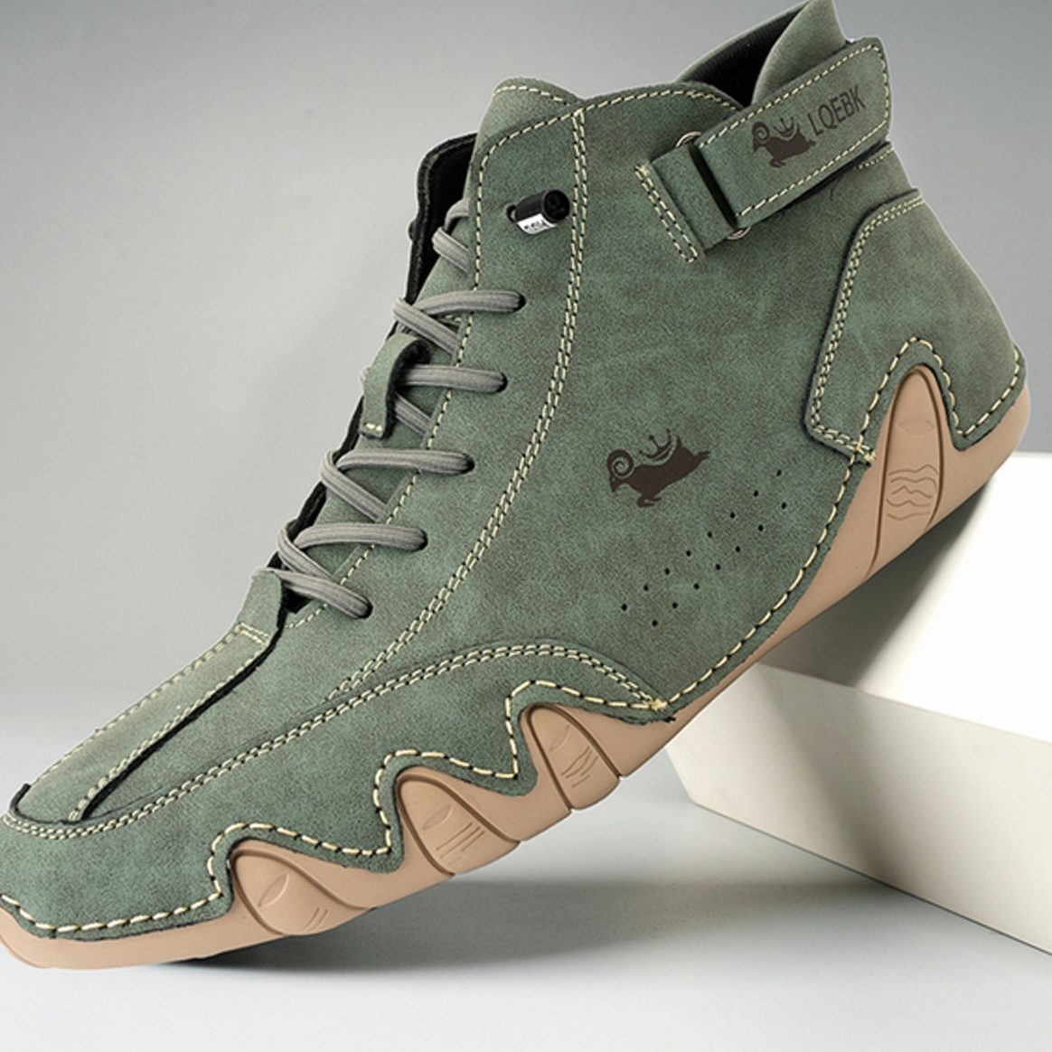 Leren herenboots met brede teenruimte en dunne zool