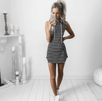 Mouwloos mini zomerjurk met twist detail