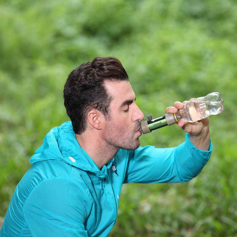 Draagbaar waterzuiveringssysteem