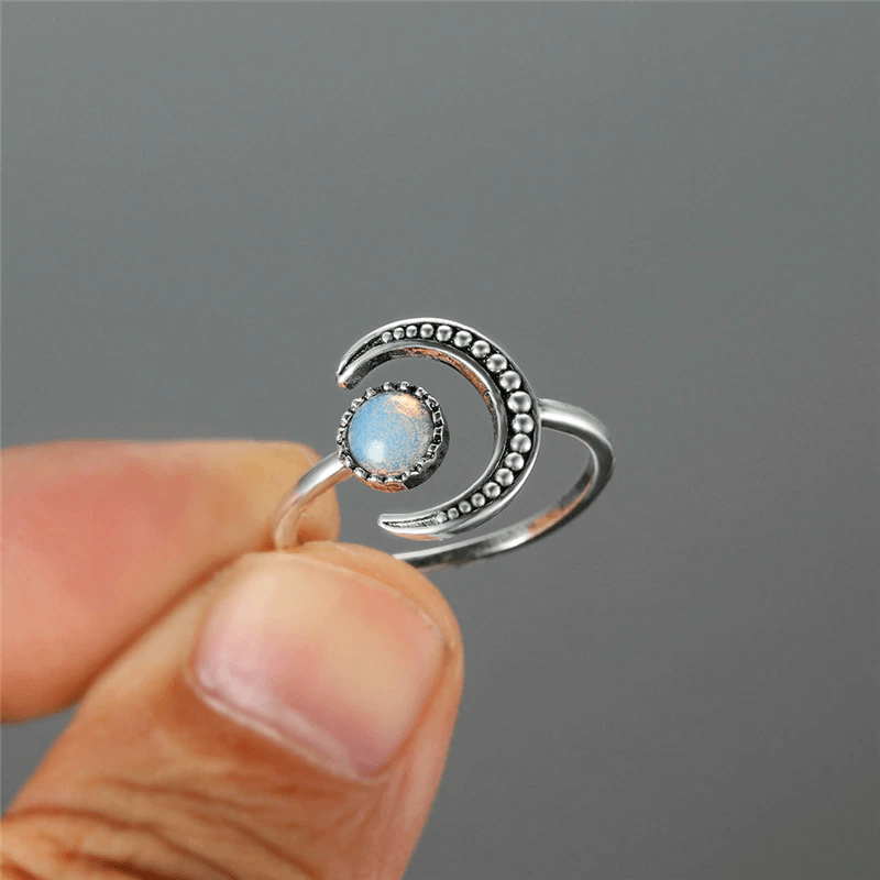 Ring met maansteen