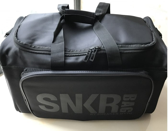 Multi-Vakken sneakers & gear reistas