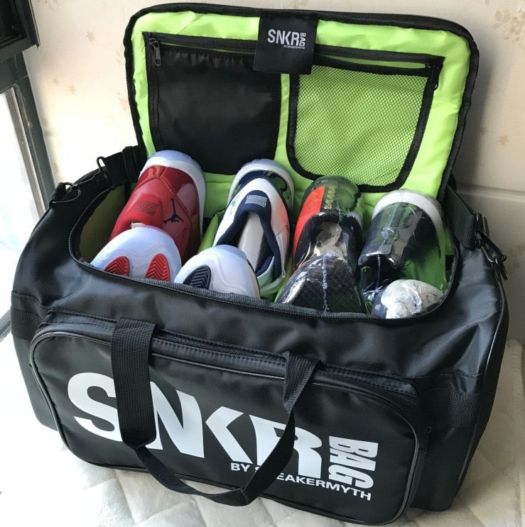 Multi-Vakken sneakers & gear reistas