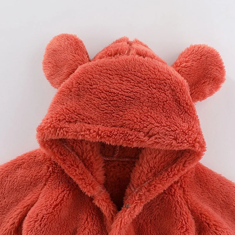 Warme baby- en peuteronesie
