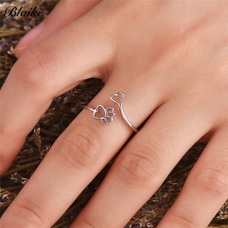 Hartring met pootafdruk