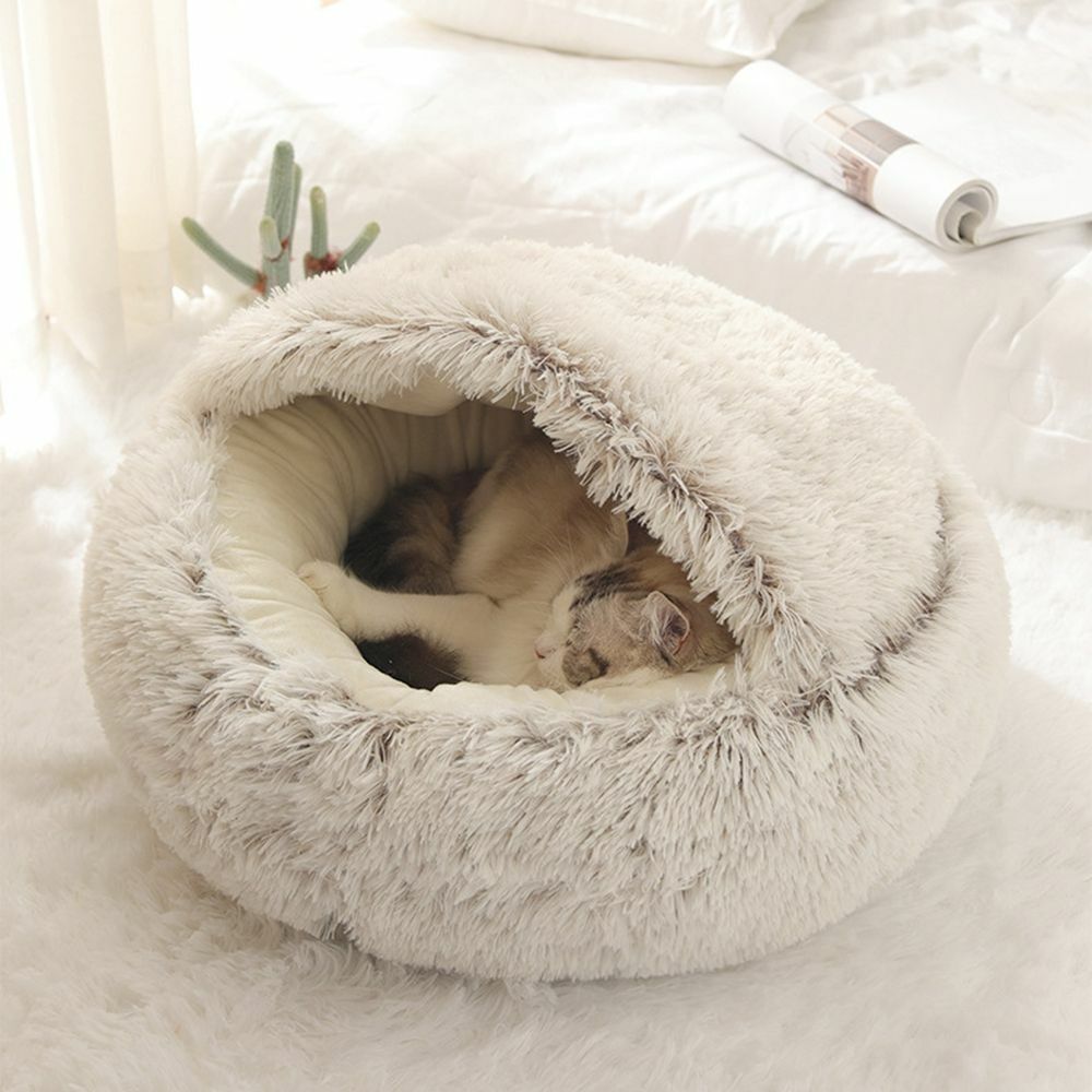 Pluchen slaapmand voor katten