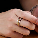 Ring met kettingontwerp