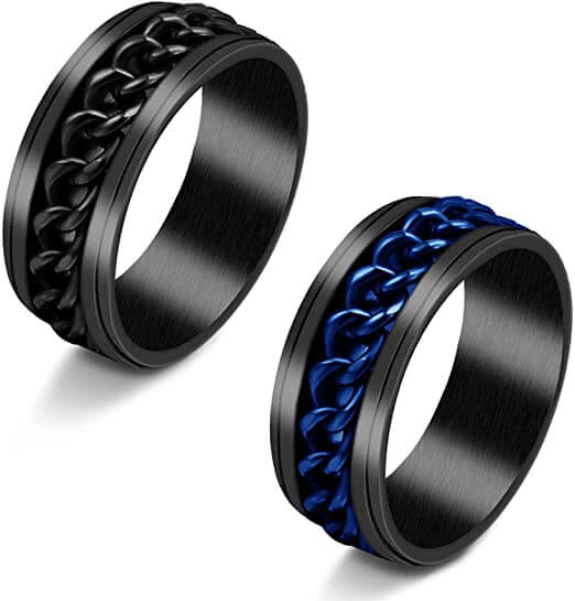 Ring met kettingontwerp