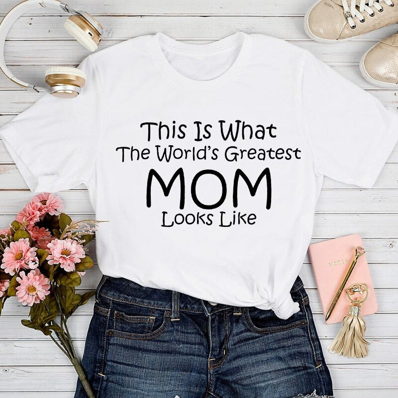 Mom life T-shirt – het ideale cadeau voor alle supermama’s