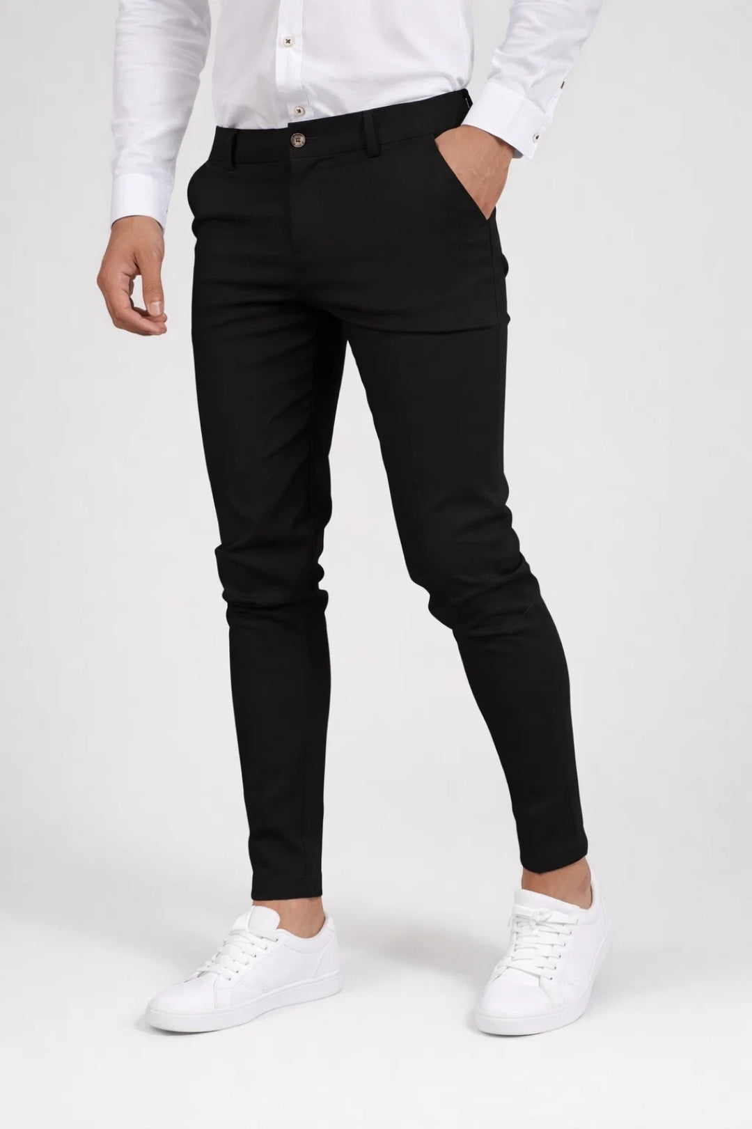 Elton | Slim-fit herenchino met taps toelopende pijpen