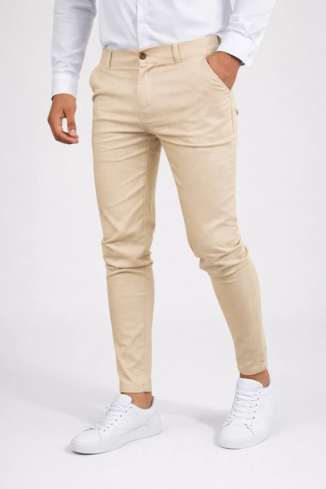 Elton | Slim-fit herenchino met taps toelopende pijpen