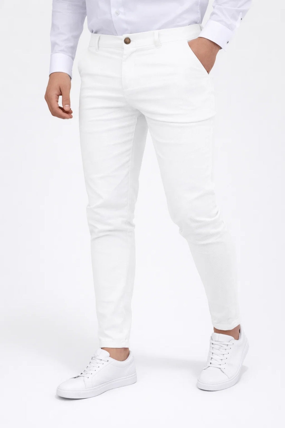 Elton | Slim-fit herenchino met taps toelopende pijpen